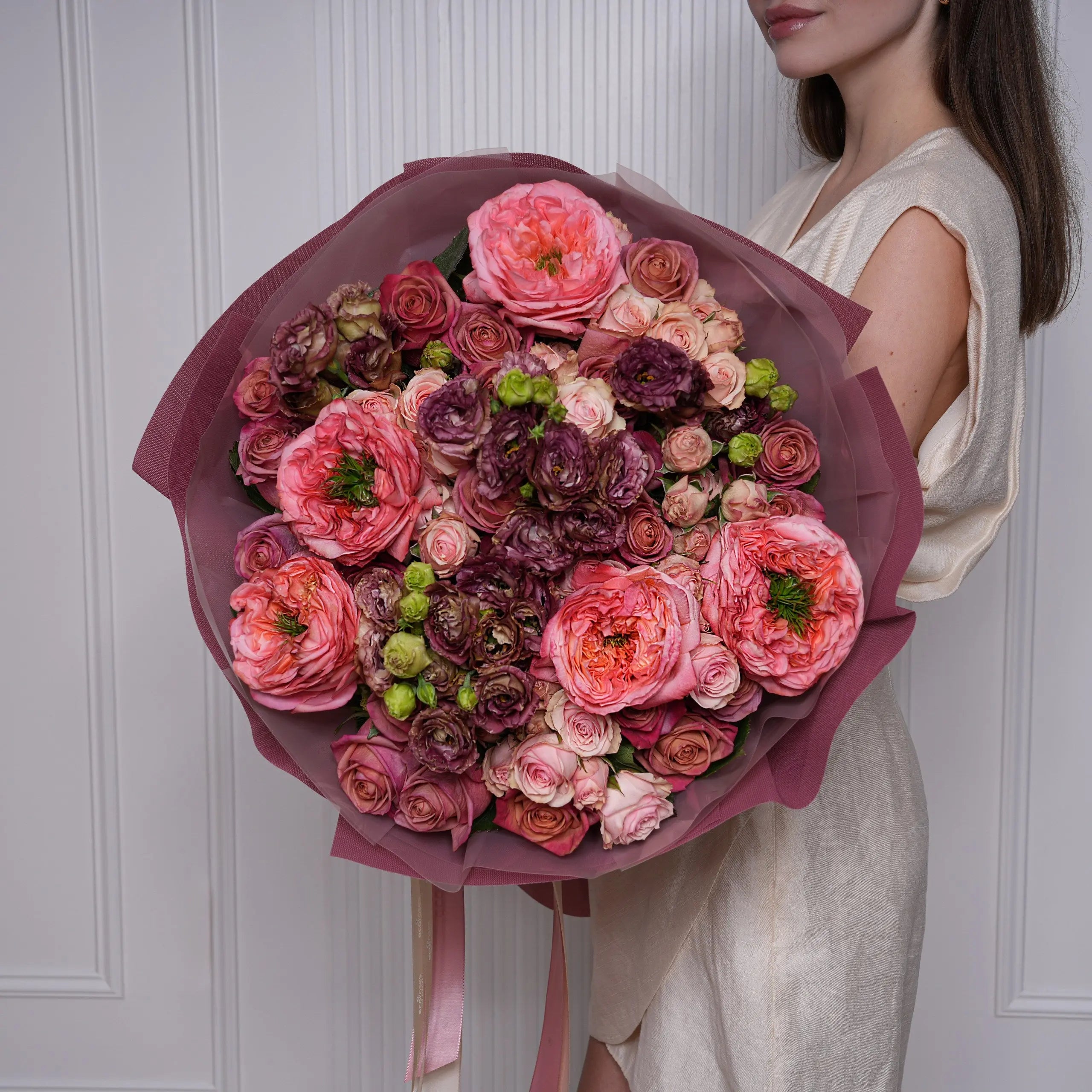 Isolde signature bouquet — Ecoroses same-day flower delivery Los Angeles