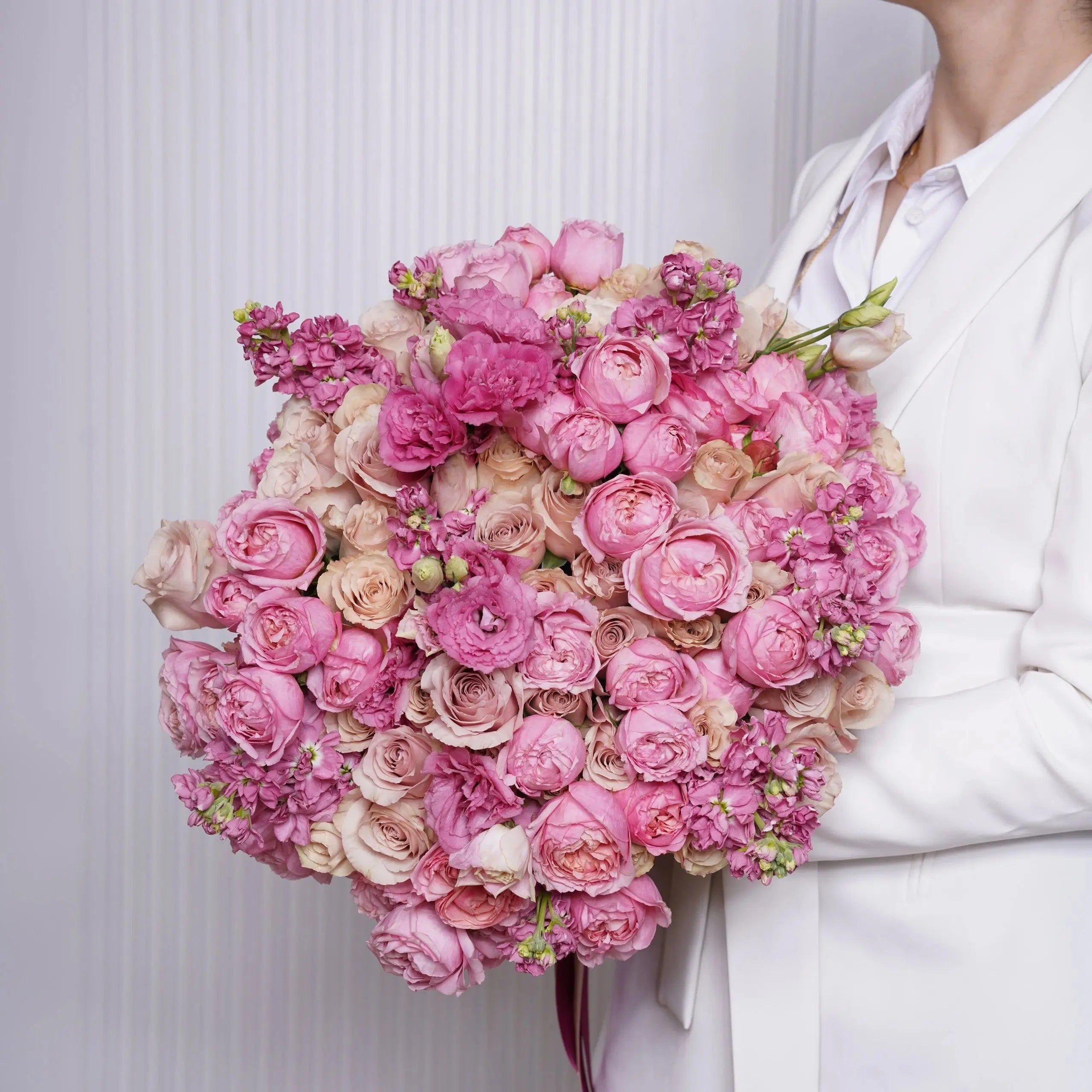 Sofia — pink & blush roses bouquet, hand-tied by Ecoroses | flower delivery Los Angeles