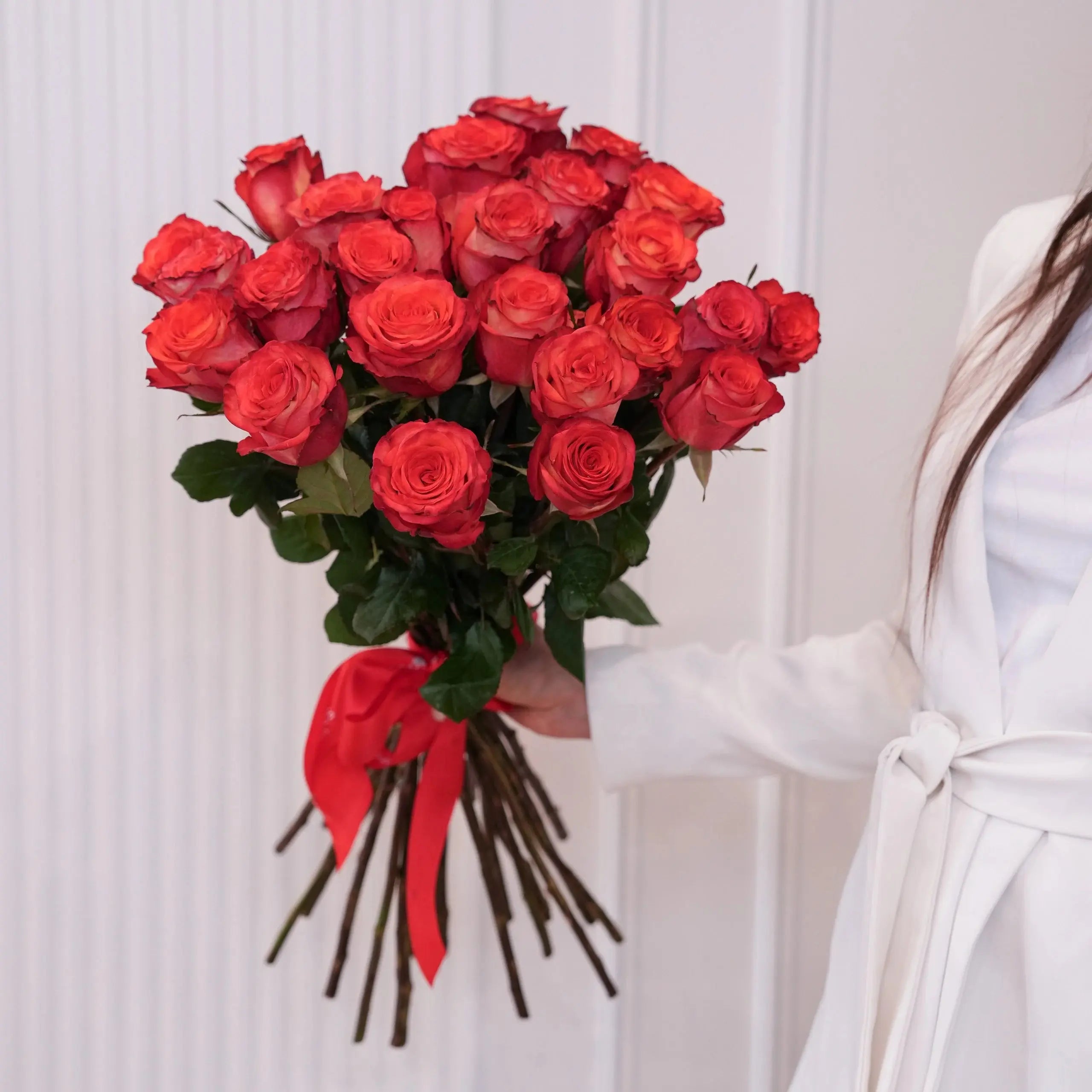 Aria luxury bouquet — Ecoroses same-day flower delivery Los Angeles