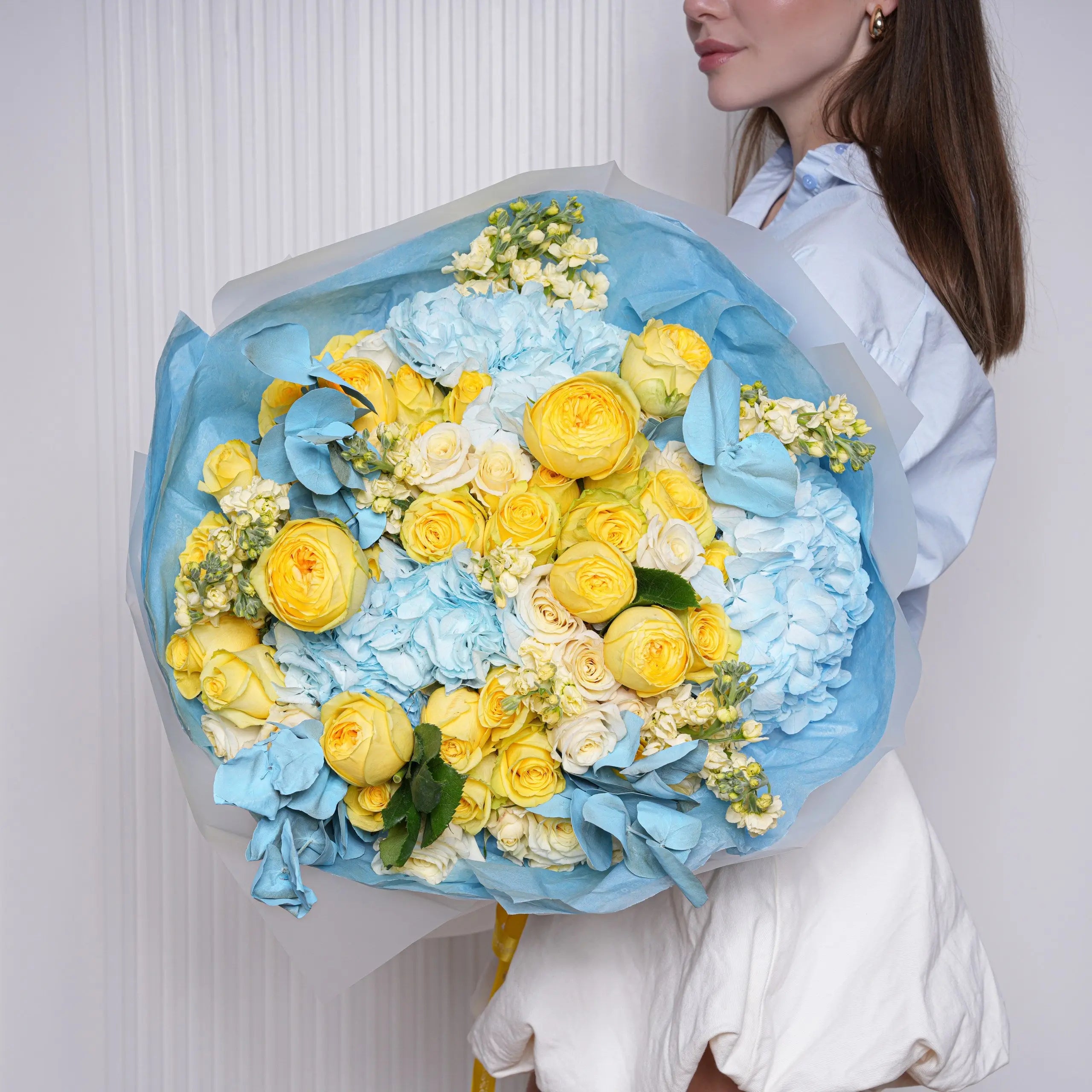 Solenne — yellow roses & blue hydrangea bouquet, hand-tied by Ecoroses | flower delivery Los Angeles