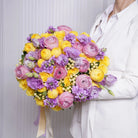 Aurora — yellow & pink garden roses bouquet, hand-tied by Ecoroses | flower delivery Los Angeles