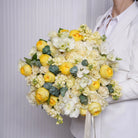 Juliette — yellow & cream roses bouquet, hand-tied by Ecoroses | flower delivery Los Angeles