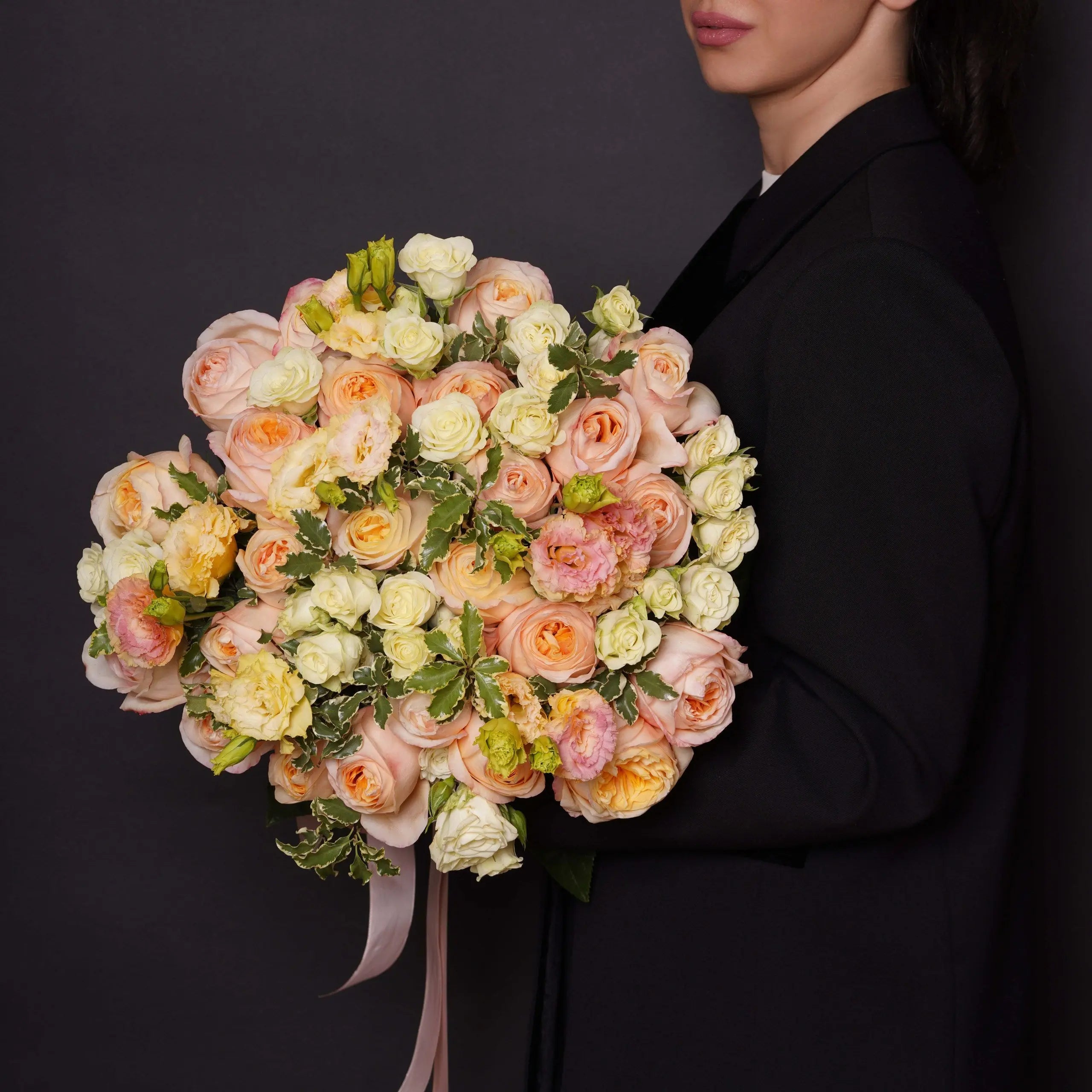 Tiziana — warm sun-toned garden roses bouquet, hand-tied by Ecoroses | flower delivery Los Angeles